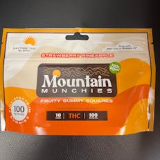 Mountain Munchies (Strawberry Pineapple)
