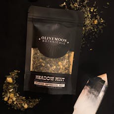 Olive Moon: Meadow Mint Herbal Tea (Gunpowder Green Tea & Chamomile)