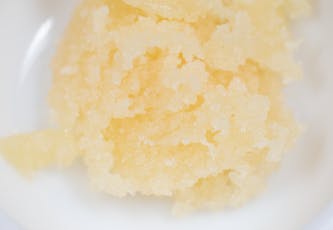 Nomad Extracts - (I/H) Grape Cream Cake Sugar Wax 1g