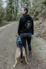 High Quality Black Pullover
