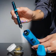 Ooze | Hot Knife | Assorted Colors