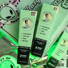 Blazy Susan Green King Cones 3pk