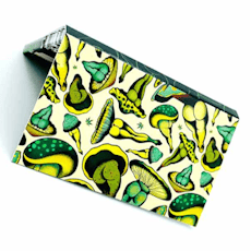 1 1/4 Size Slim - Rolling Papers With Filter Tips - Mush Love