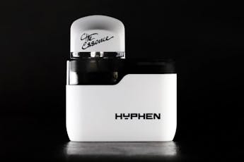 (the) Essence Hyphen | AIO Vape | Durban Poison | 1000mg
