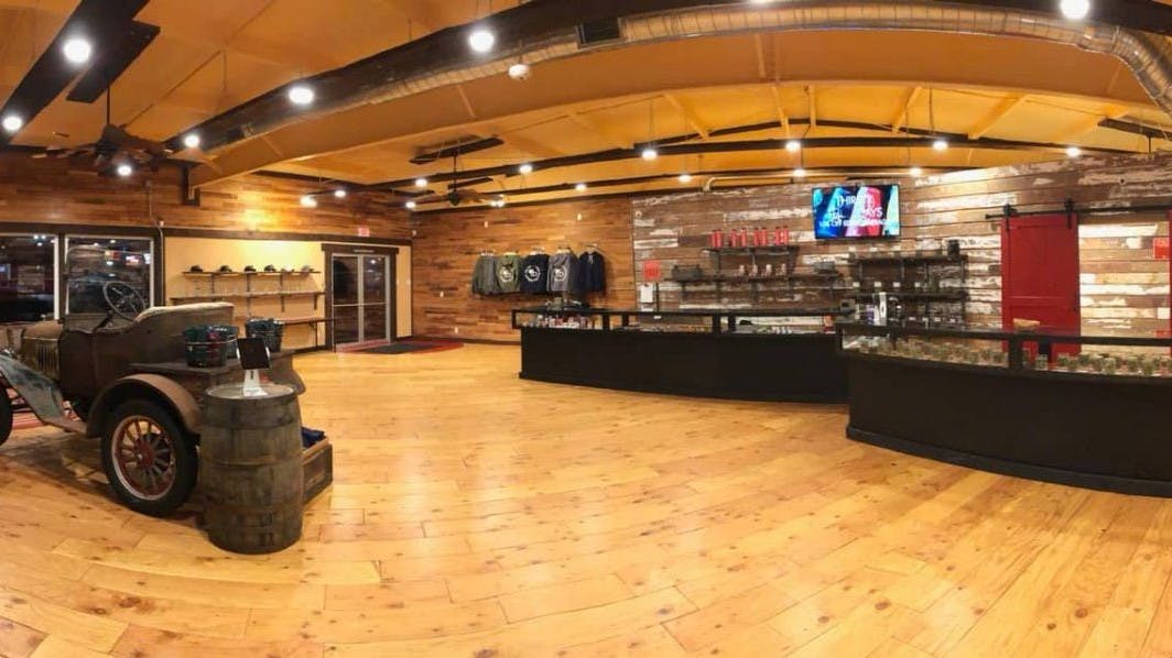 Redbarn Dispensary - Roseburg