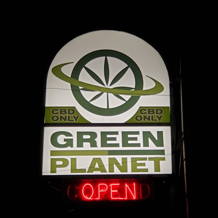 The Green Planet: CBD Store