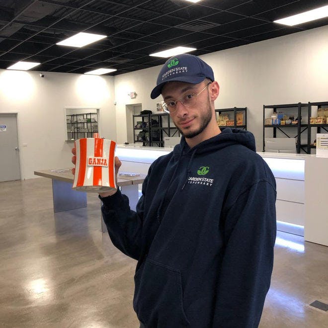 Garden State Dispensary Dispensaries Woodbridge New Jersey Us Herban Planet