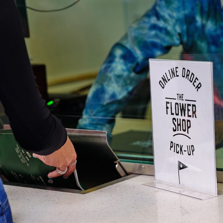 The Flower Shop - Phoenix (Med/Rec)