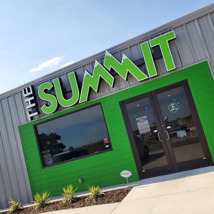 Summit Cannabis Company