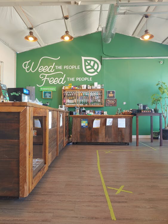 Smooth Roots Cannabis - McMinnville