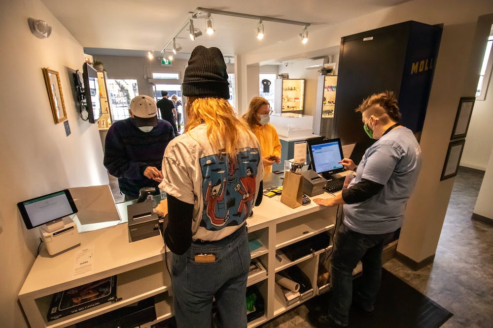 Jima Cannabis - Victoria - Douglas