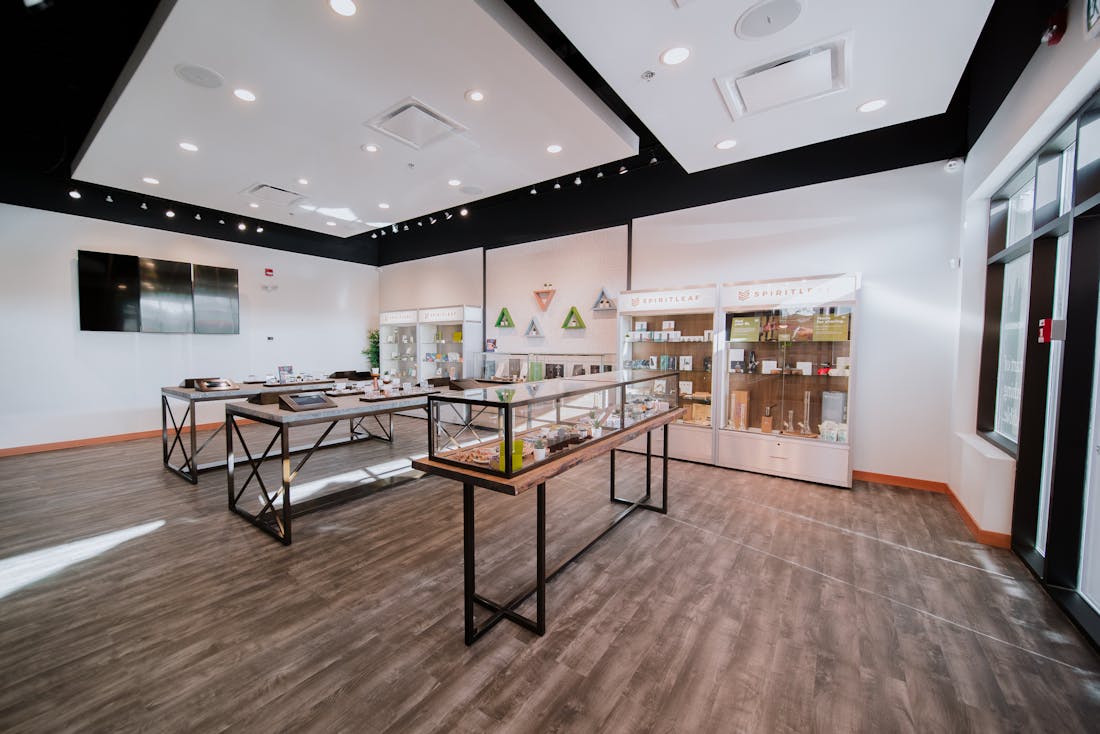 Spiritleaf – Baseline Rd - Sherwood Park
