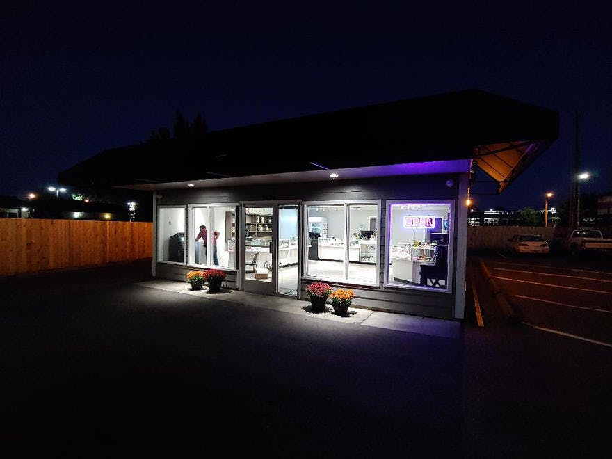 Beaver Bowls Cannabis Showroom - Albany
