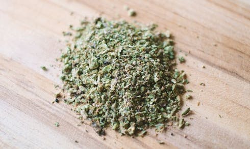 MED - STAR DAWG SHAKE