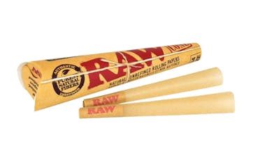 Classic 1 1/4 Pre-Rolled Cones (6pk) Each, Wrap