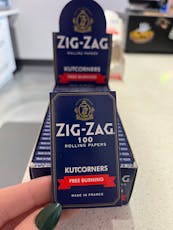 Zig Zag Blue Papers