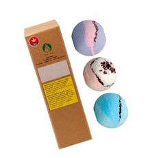 2.0 Blue Dream, Chocolate Hash Berry, Bubba Kush Bath Bomb 3x130g by Stewart Farms