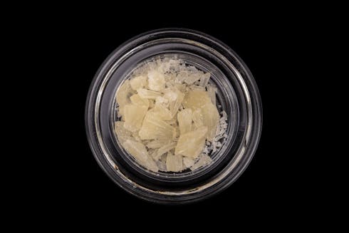 strawnana 99% terpene infused isolate