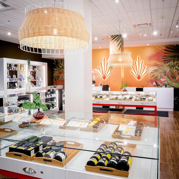 Canna Cabana - Calgary, Elbow Drive