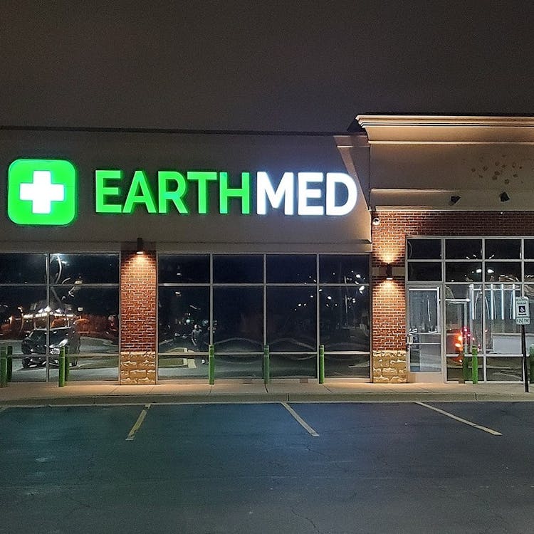 EarthMed - Rosemont (Recreational)