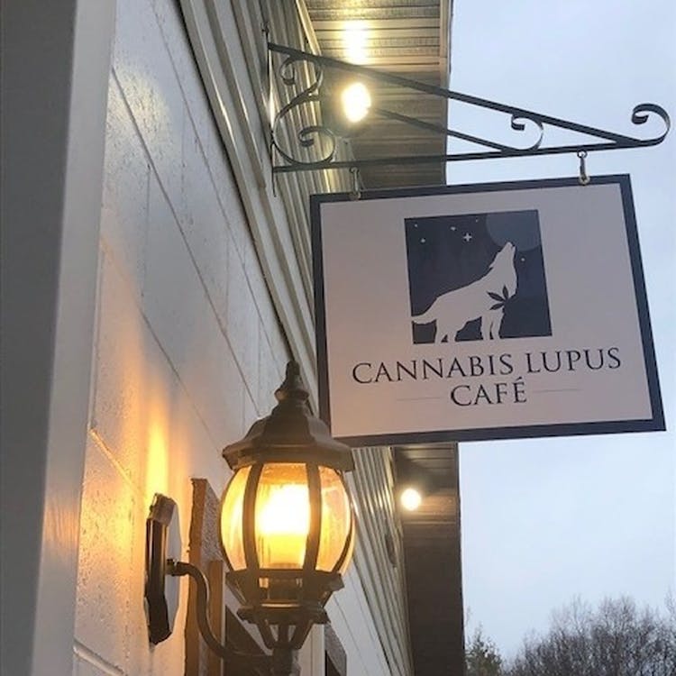 Cannabis Lupus Cafe (Recreational)