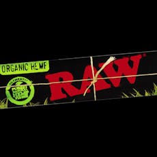 RAW Black Organic 1 1/4 Size Rolling Papers