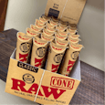 Raw Pre-Rolled Cones 1 1/4 6pk