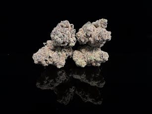Platinum Farms 3.5g Glitter Bomb Flower 27.51% IH