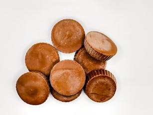 DVJ Armagosa Milk Chocolate PB Cup Sativa