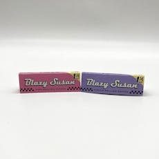 Blazy Susan 1 1/4 Rolling Papers / Pink